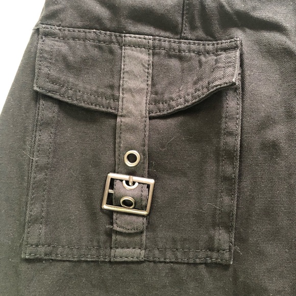 Forever 21 Black Mini Skirt Size Small - Picture 3 of 7